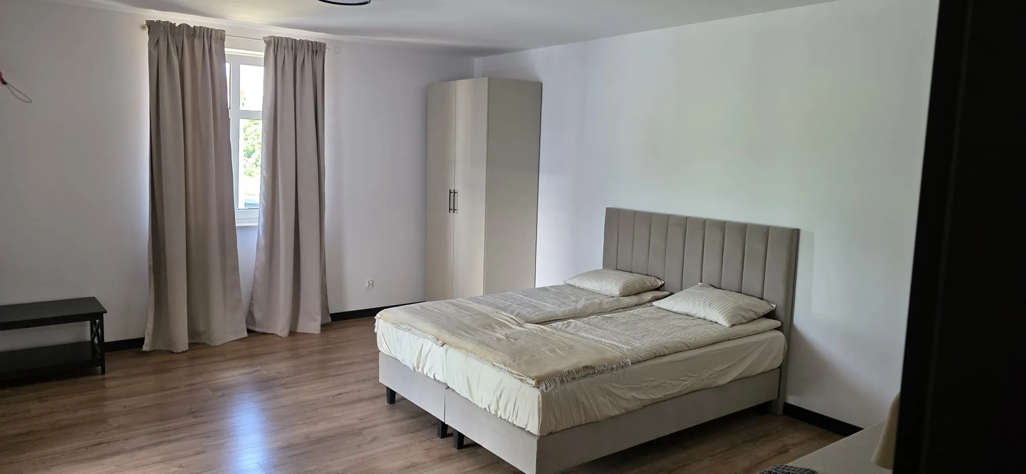 Room 1